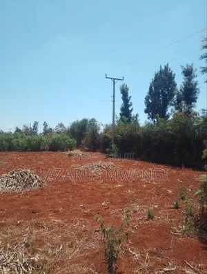 Eight an Acre of Land at Makutano-Kirwara