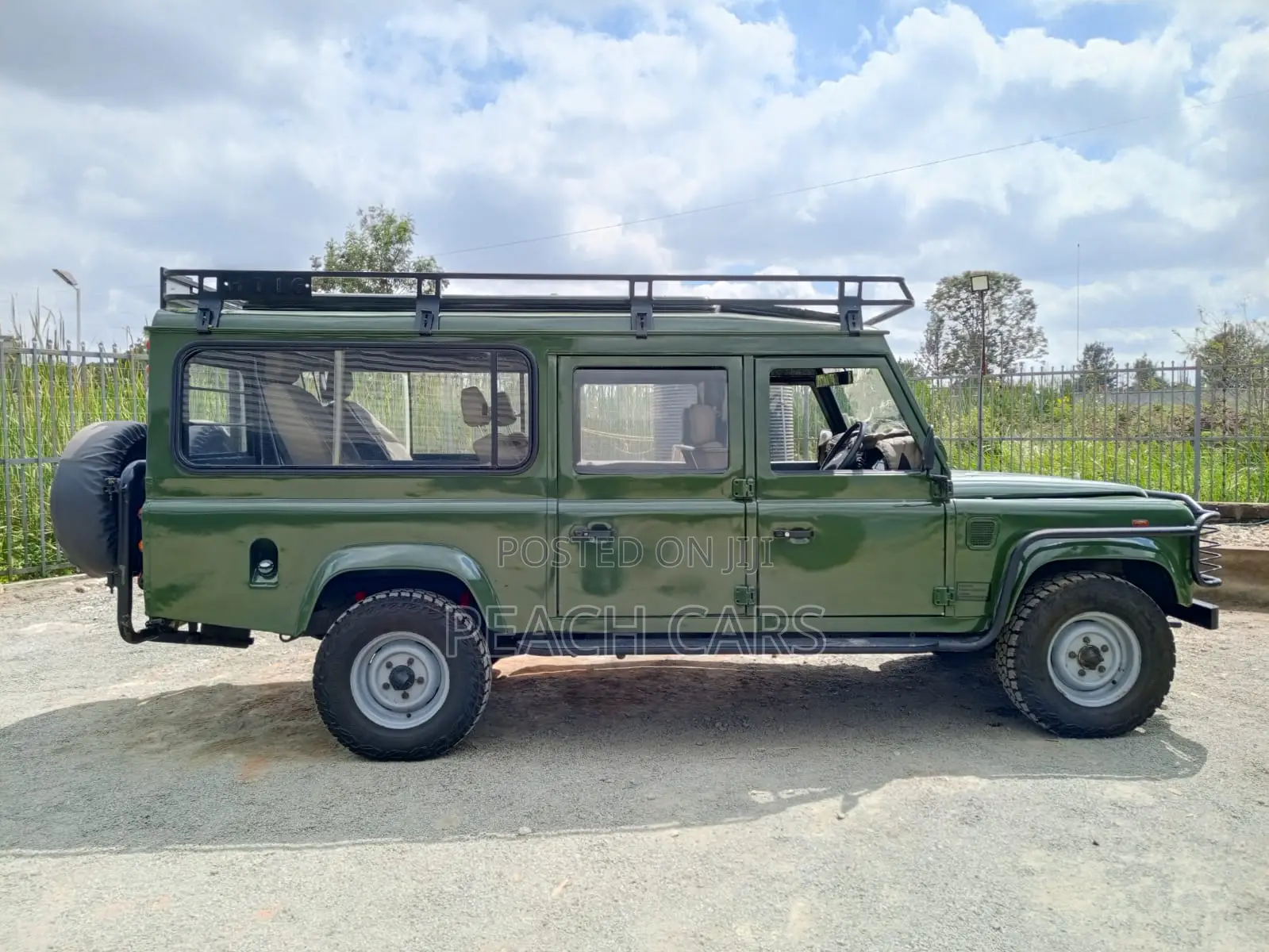 Land Rover Defender 2002 Green