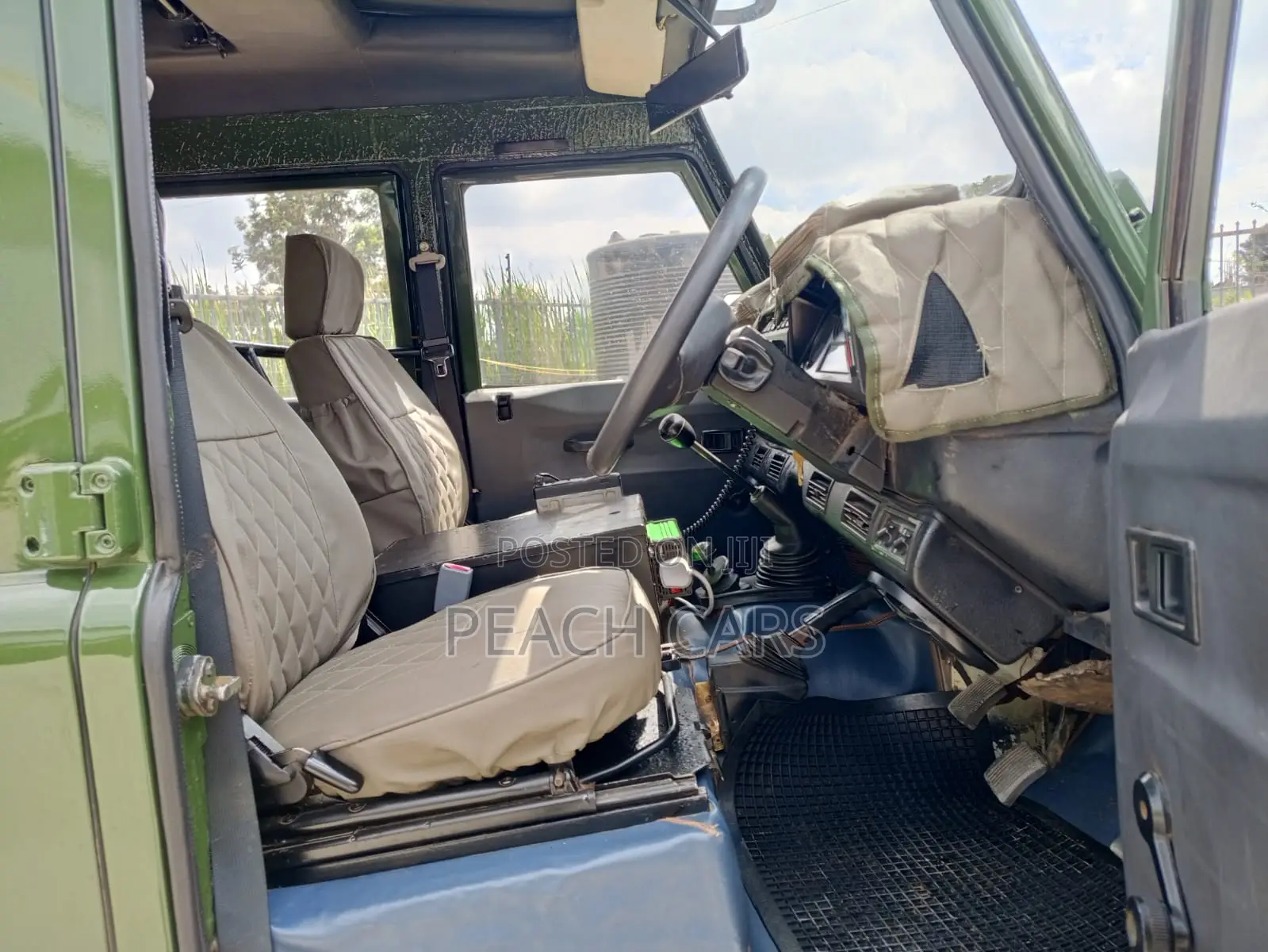 Land Rover Defender 2002 Green