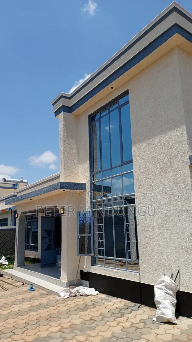 4bdrm Maisonette in Mugutha, Ruiru for sale