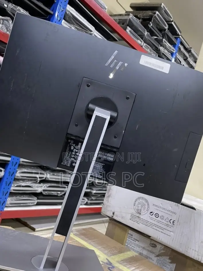 Desktop Computer HP EliteOne 800 G3 8GB Intel Core I5 SSD 256GB