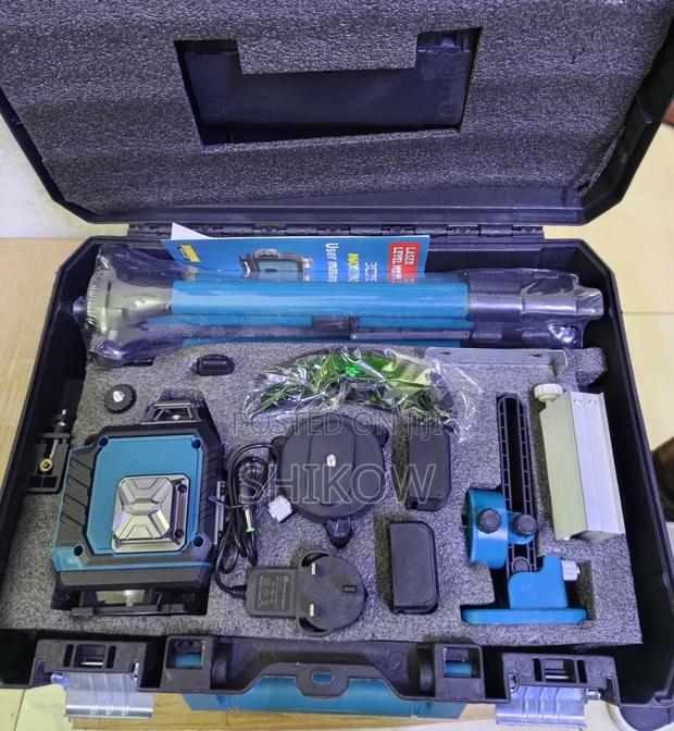 Makita 12v Max CXT Cordless Self-Leveling Green 360° Laser Kit - main view
