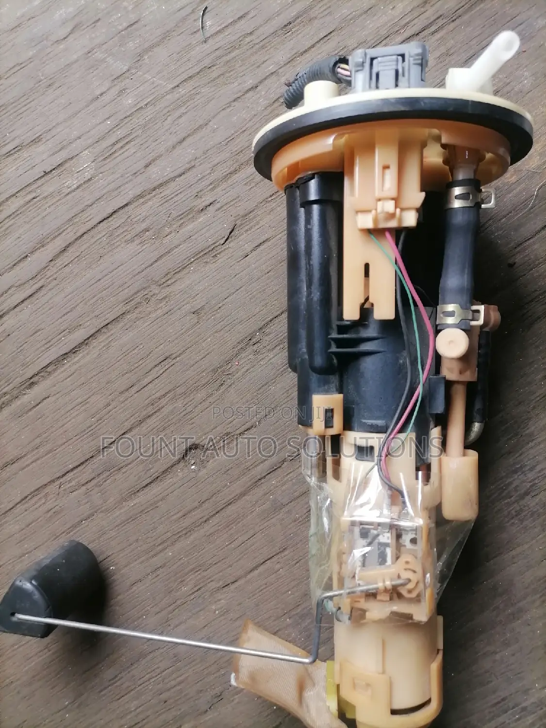 Fuel Pump Mitsubishi Pajero Io