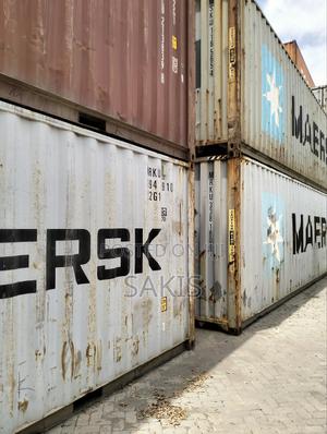 Spacious! 20ft Dry Shipping Containers! - thumbnail 2