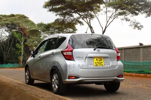 Nissan Note 2017 Silver