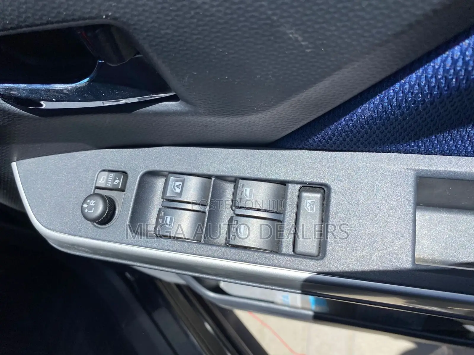 Toyota Roomy 2018 Black