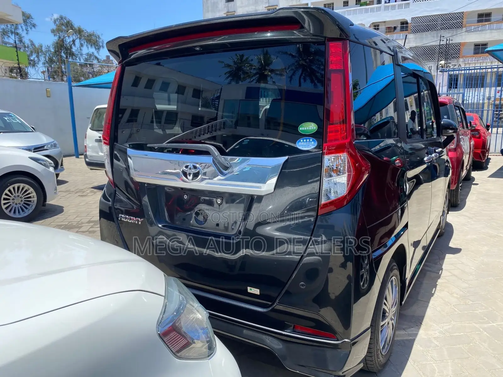 Toyota Roomy 2018 Black