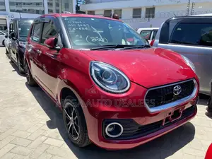 Toyota Passo 2018 Red
