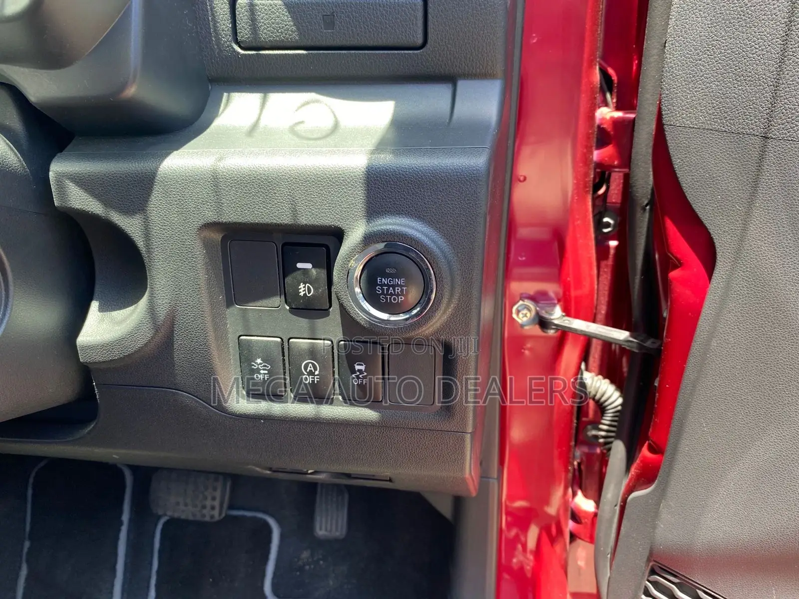 Toyota Passo 2018 Red