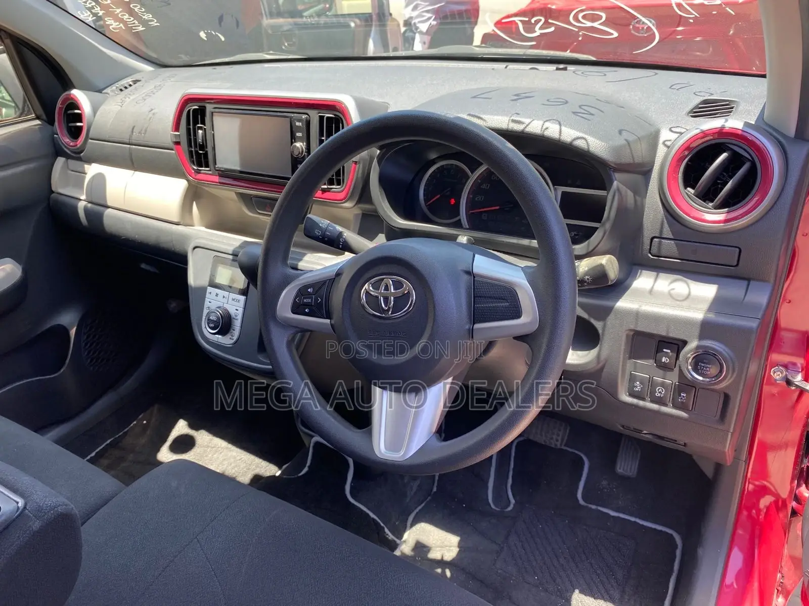 Toyota Passo 2018 Red