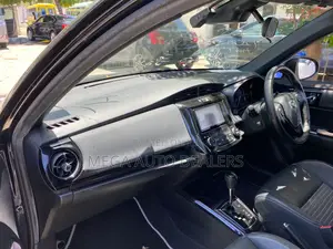 Toyota Corolla Fielder 2018 Black