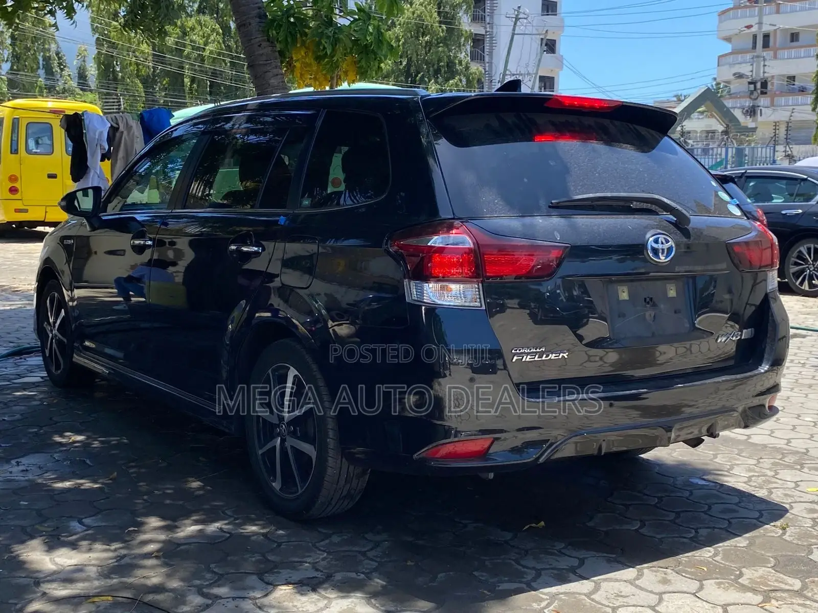 Toyota Corolla Fielder 2018 Black