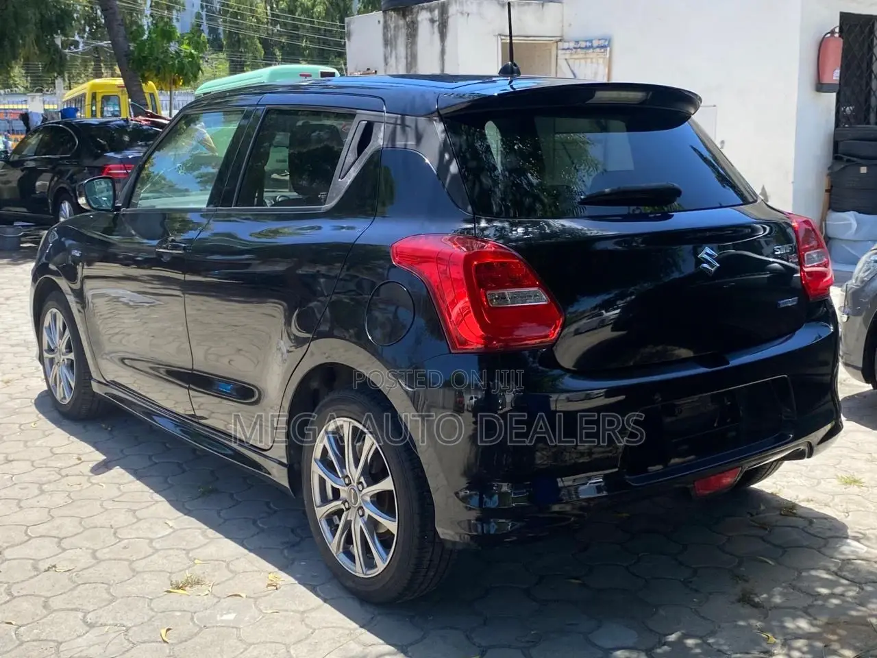 Suzuki Swift 2018 Black