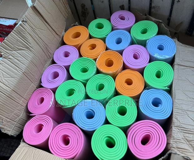8mm Yoga Mat - main view