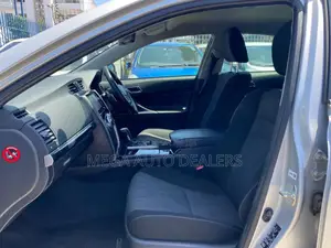 Toyota Mark X 2018 Silver