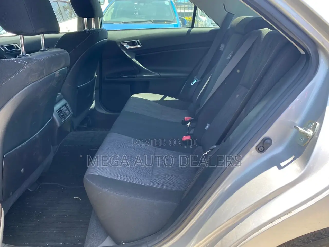 Toyota Mark X 2018 Silver