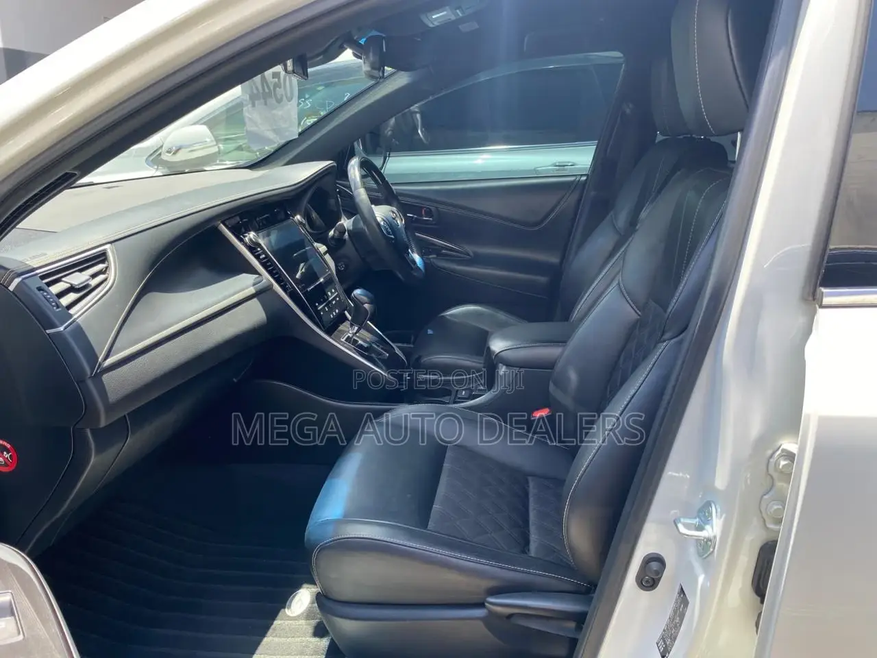 Toyota Harrier 2018 White