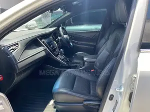 Toyota Harrier 2018 White