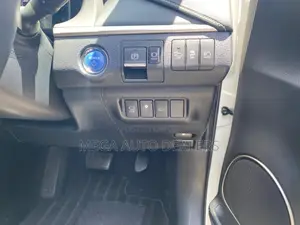 Toyota Harrier 2018 White