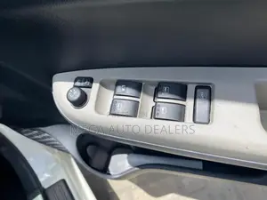 Daihatsu Boon 2018 White