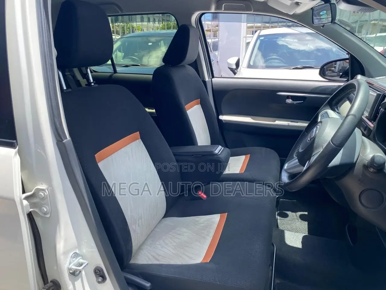 Daihatsu Boon 2018 White