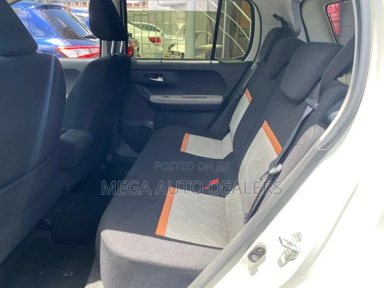 Daihatsu Boon 2018 White