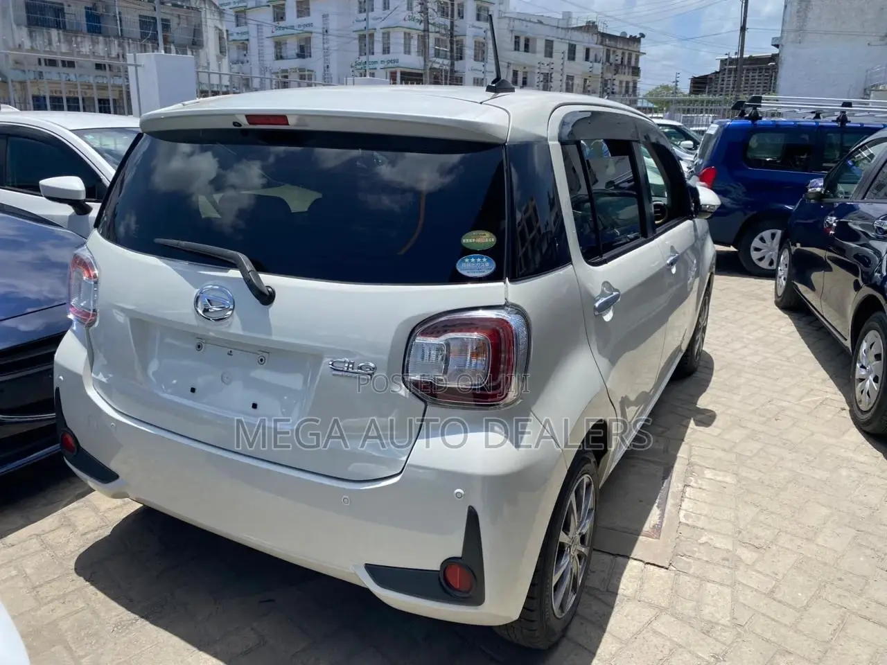 Daihatsu Boon 2018 White