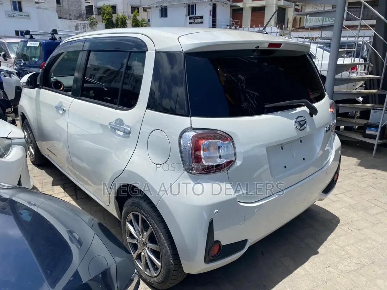 Daihatsu Boon 2018 White