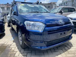 Toyota Succeed 2018 Blue