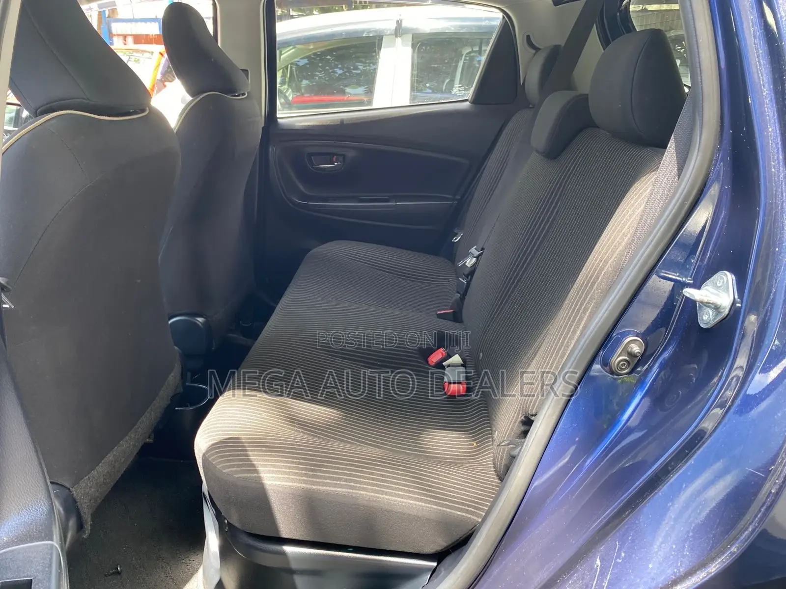 Toyota Vitz 2018 Blue