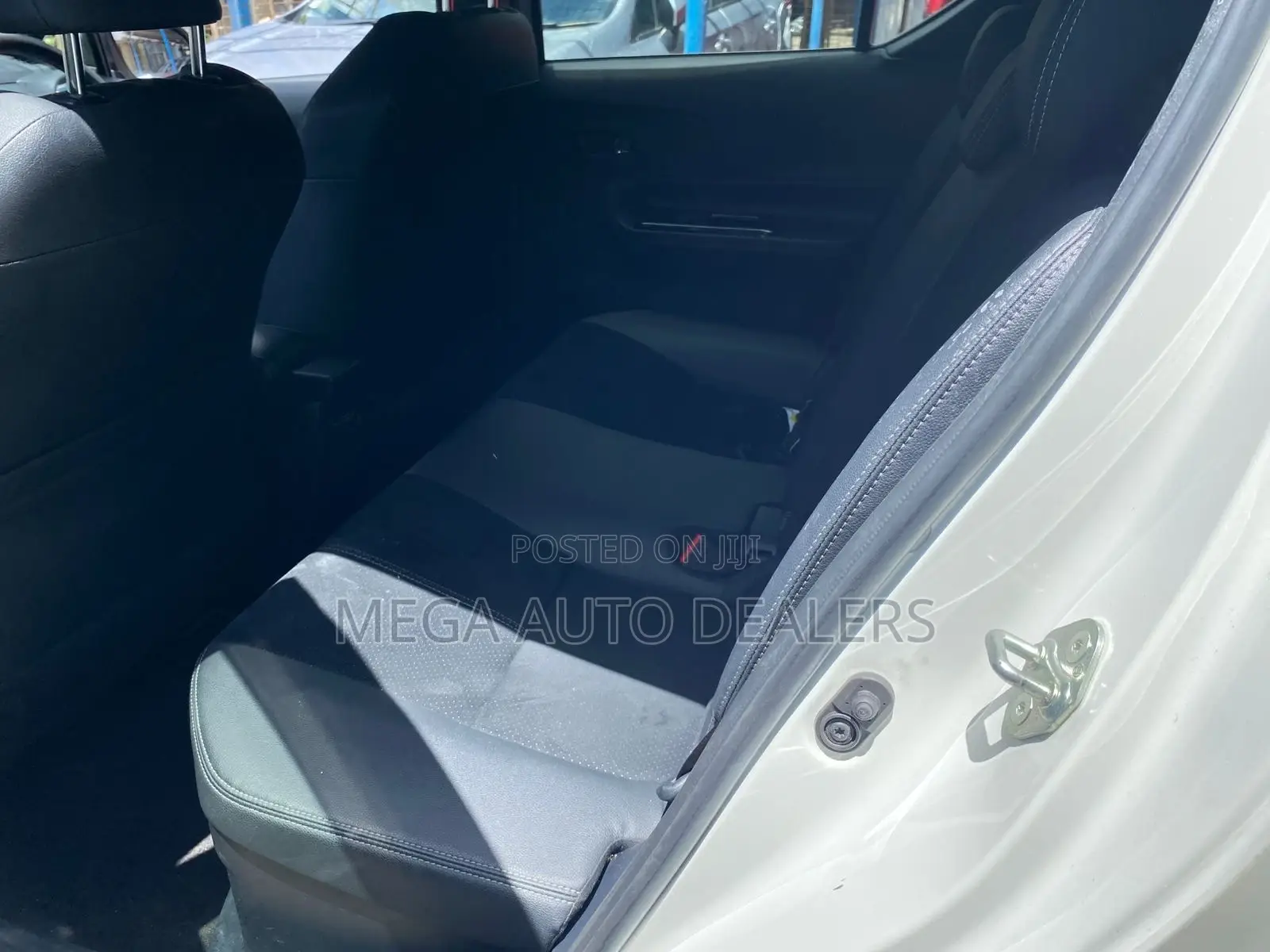 Toyota Aqua 2018 White
