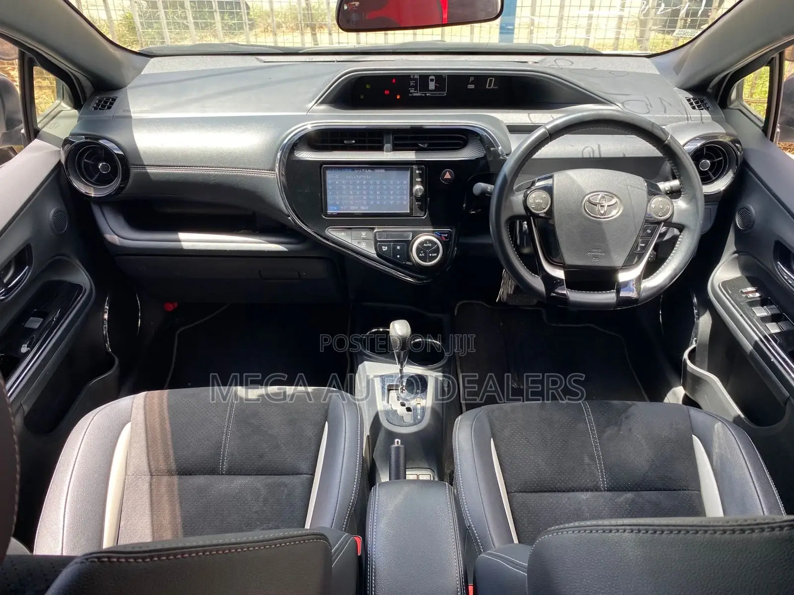 Toyota Aqua 2018 White