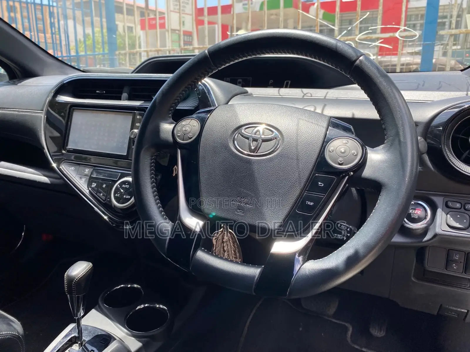 Toyota Aqua 2018 White