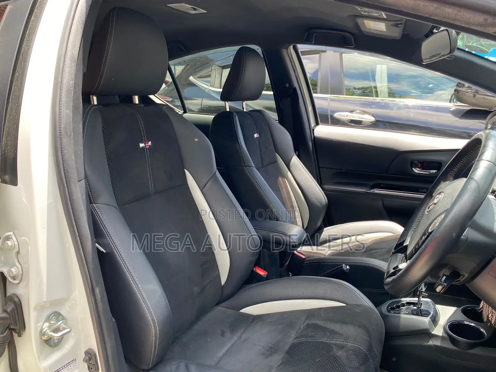 Toyota Aqua 2018 White