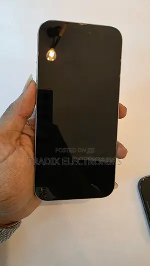 Apple iPhone 15 Pro Max 512 GB White