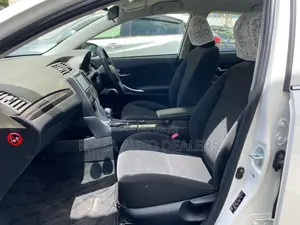 Toyota Premio 2019 White