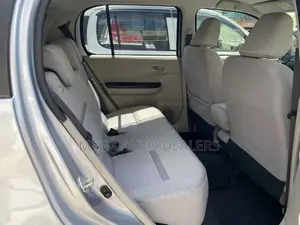 Toyota Passo 2018 Silver