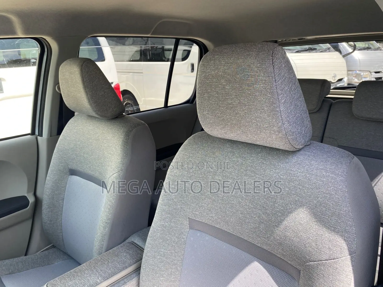 Toyota Passo 2018 Silver