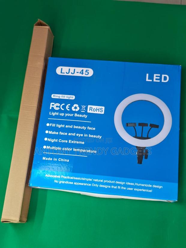 Ljj-45 Led 18" Ring Fill Light With Adjustable Tripod Stand - main view