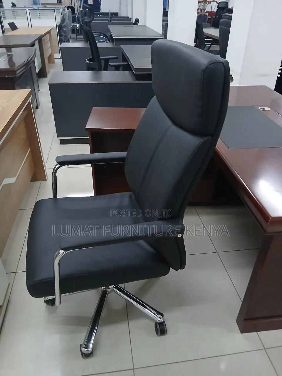 High Back Leather Executive Office Seat