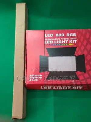 Led 800 RGB Professional Video Light Kit With Adjustable Stand