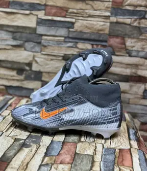Nike Air Soccer Boots Size 36-45
