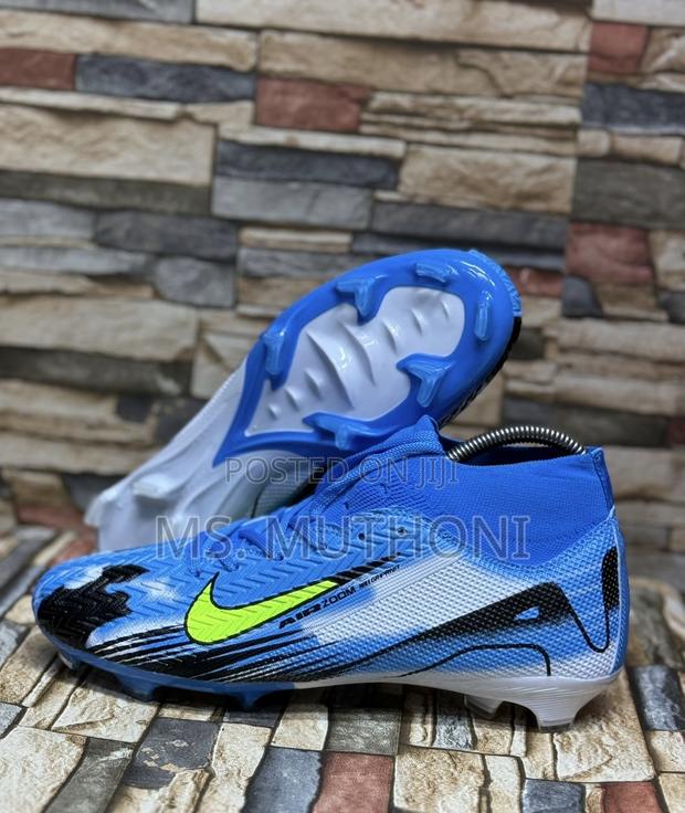 Nike Air Soccer Boots Size 36-45