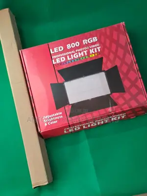 Led U800 Rgb Professional Photo & Video Light Kit With Stand, Led U800