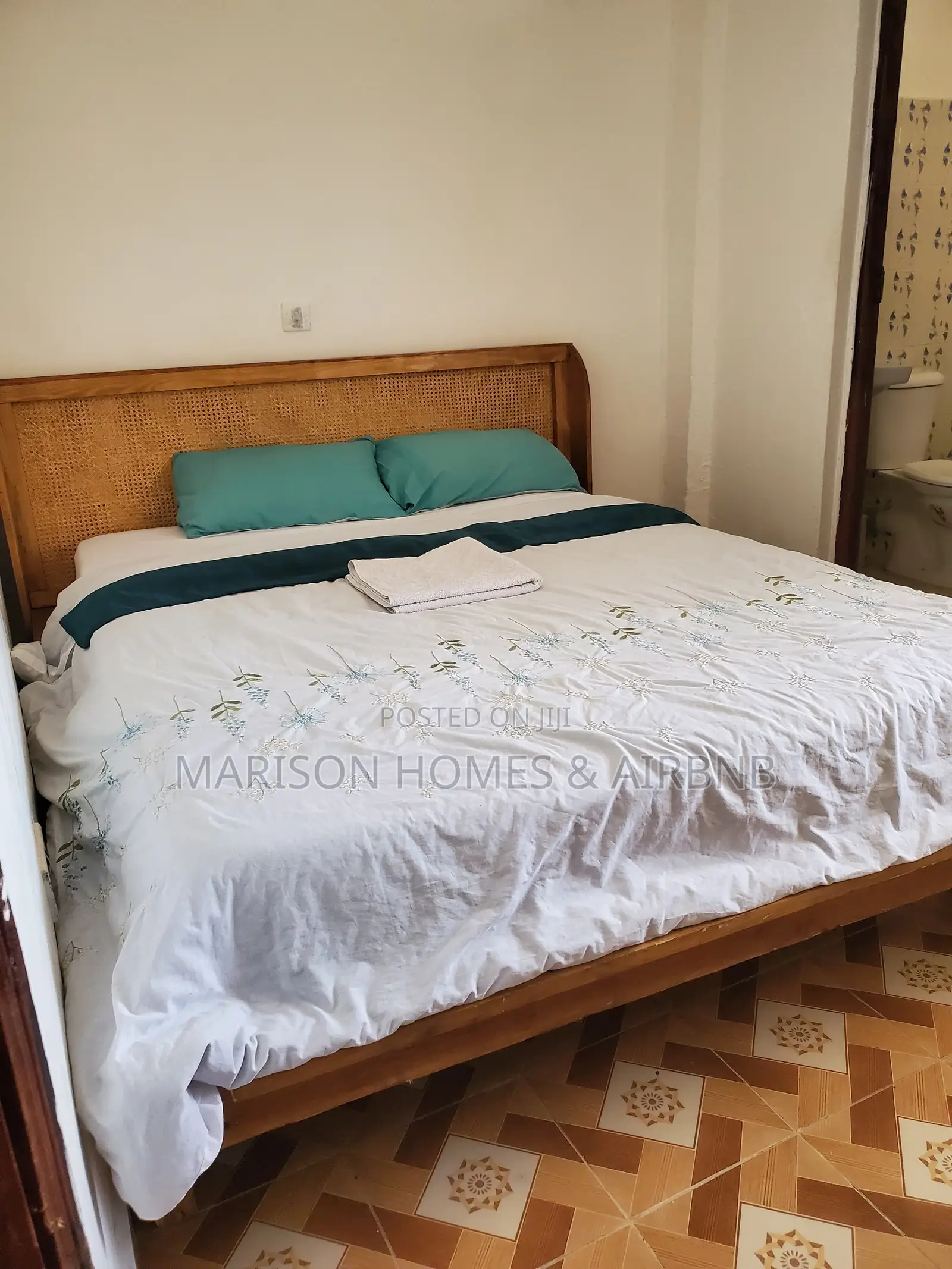 Few Hours Short Long Stay Airbnb Near Roysambu, Trm, Thika Road
