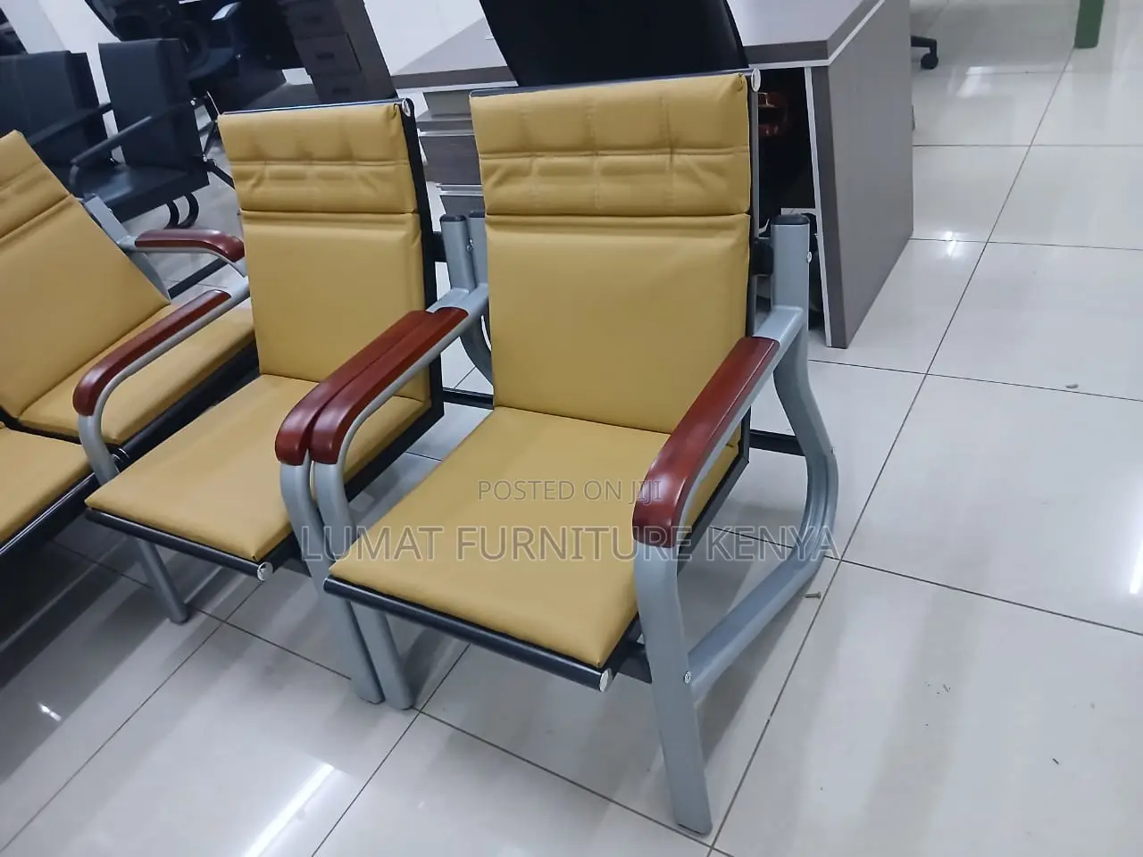 Brown 5 Seater Waiting Office Sofa