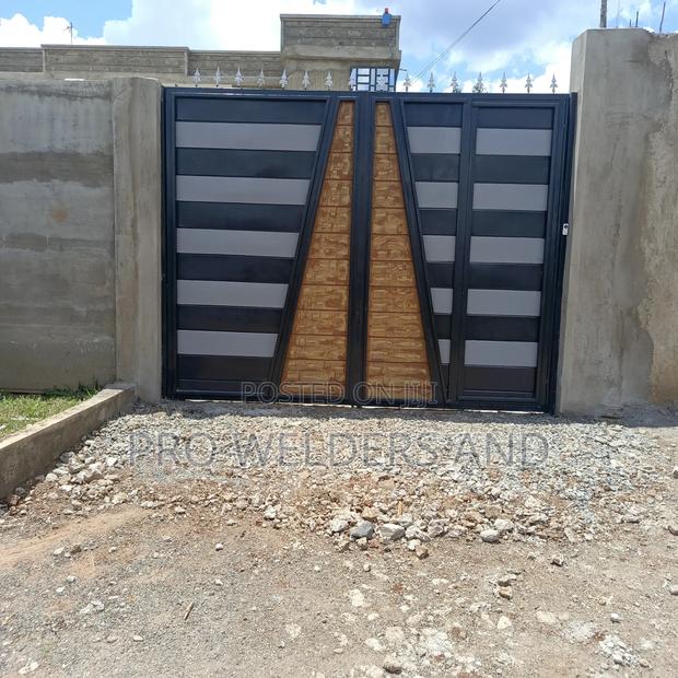 Beautiful Custom Steel Gates – Built For Strength & Elegance! - thumbnail 2