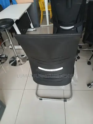 Medium Back Conference/Visitors Mesh Chair