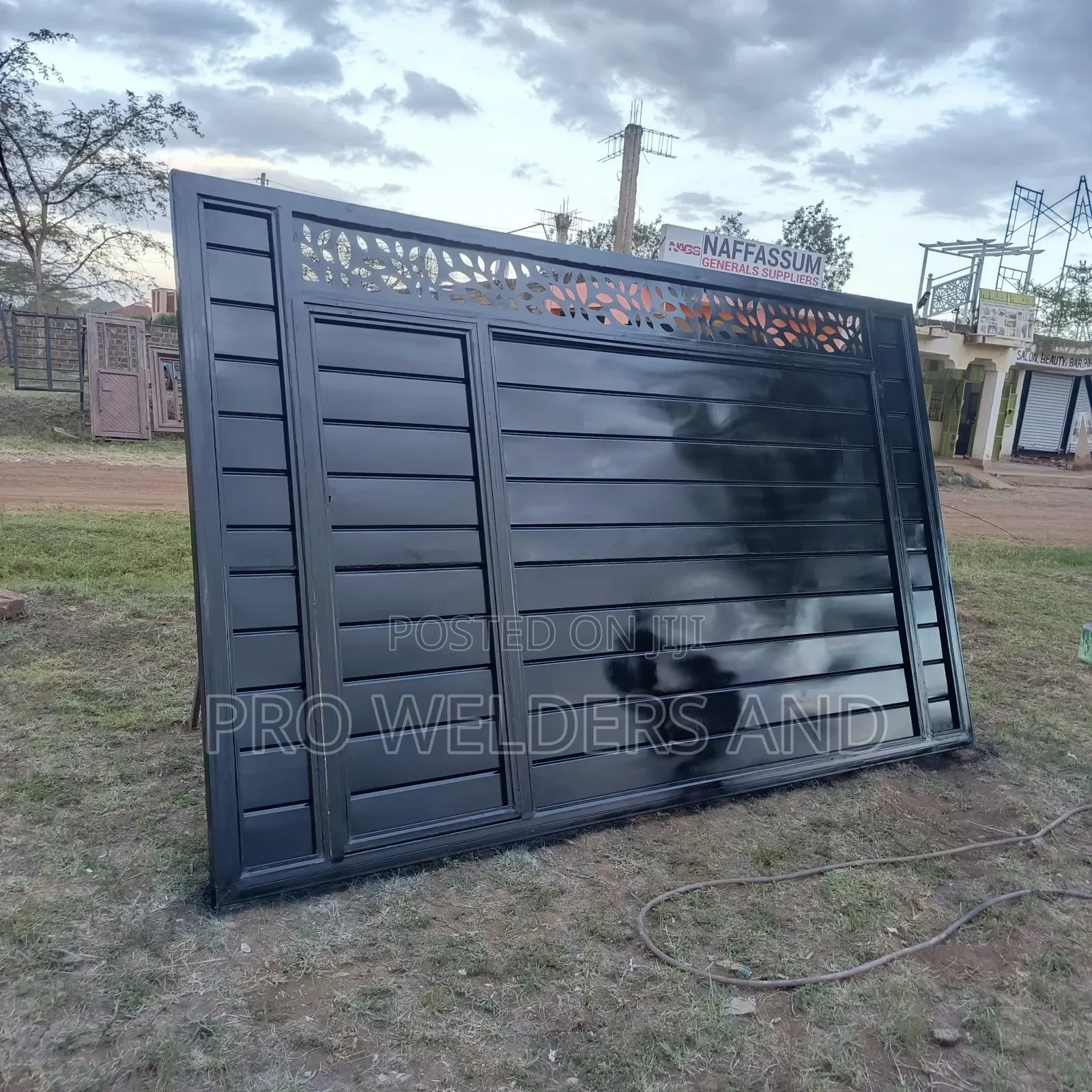 Strong & Stylish Custom Steel Gates – Made To Last!