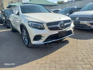 Mercedes-Benz GLC-Class 2019 White